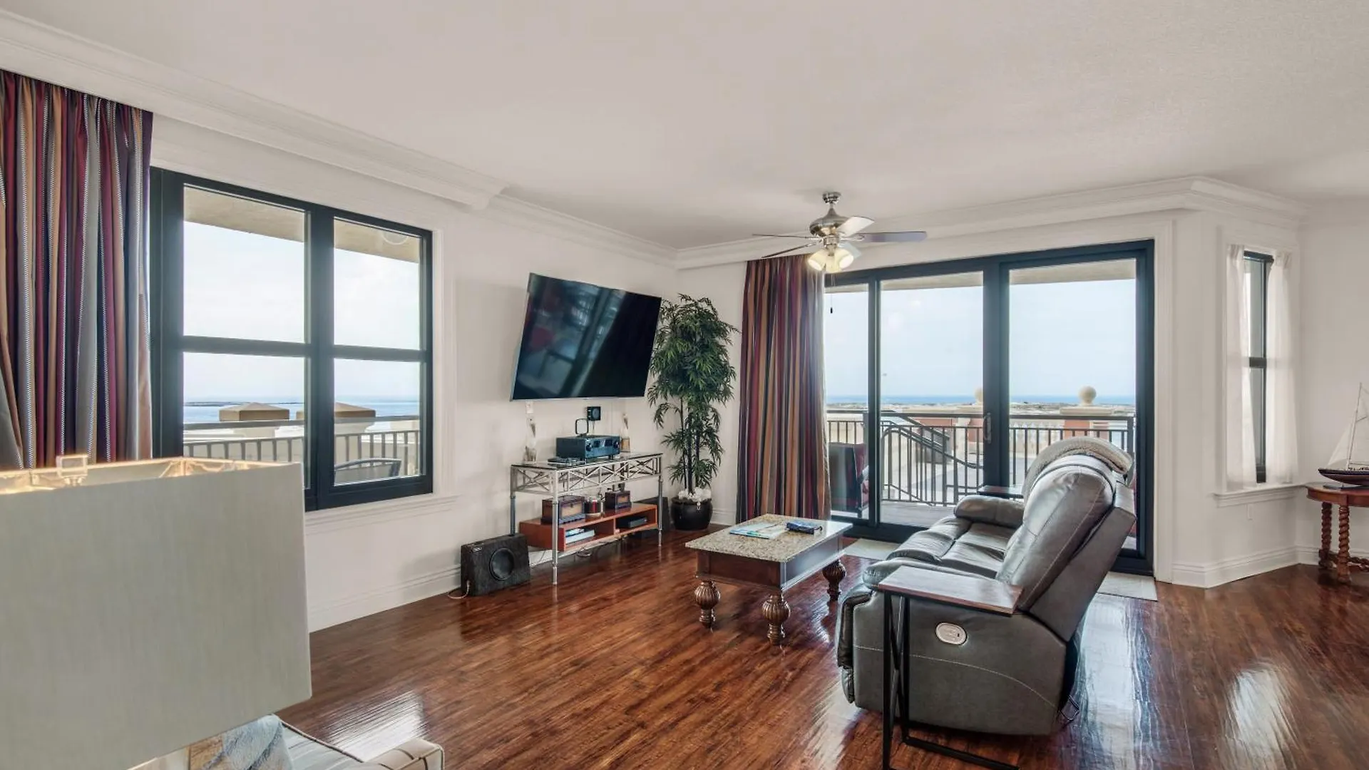 Bright, Corner Unit With Incredible Gulf And Sunset Views! Aparthotel Destin